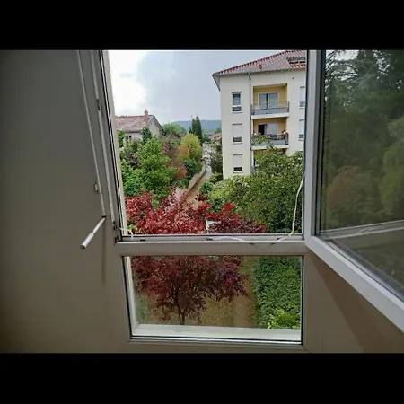Apartment Bel Type F2 Vaux En Velin Village 69120 *